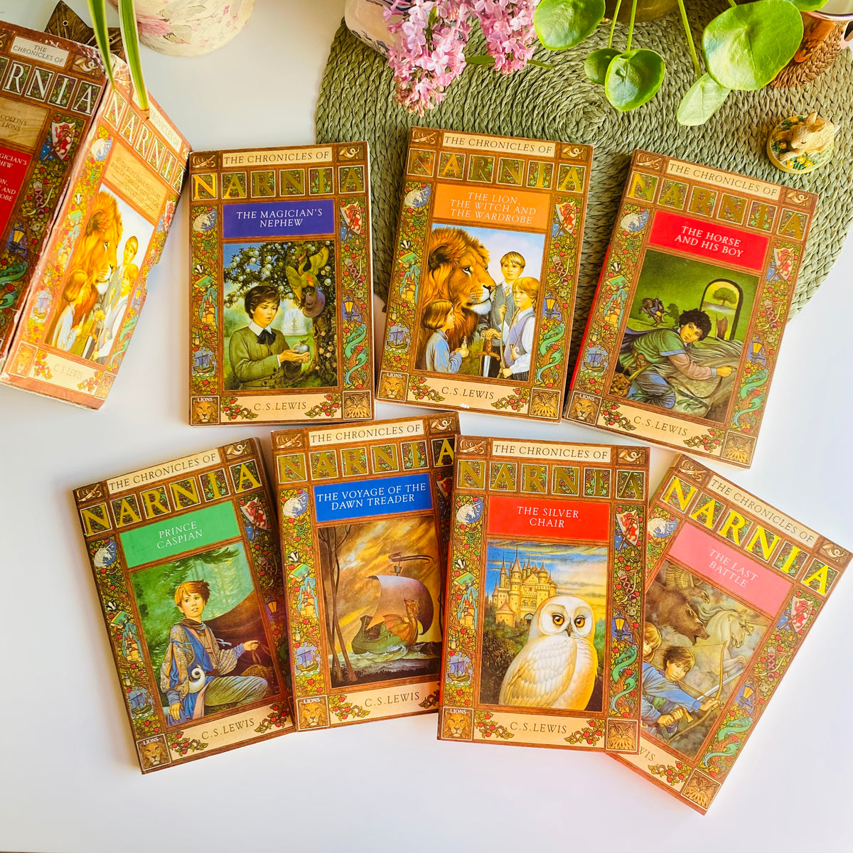 The Complete Box of Chronicles Of Narnia by C. S. Lewis, Narnia 7 Volumes, HarperCollins 2006
