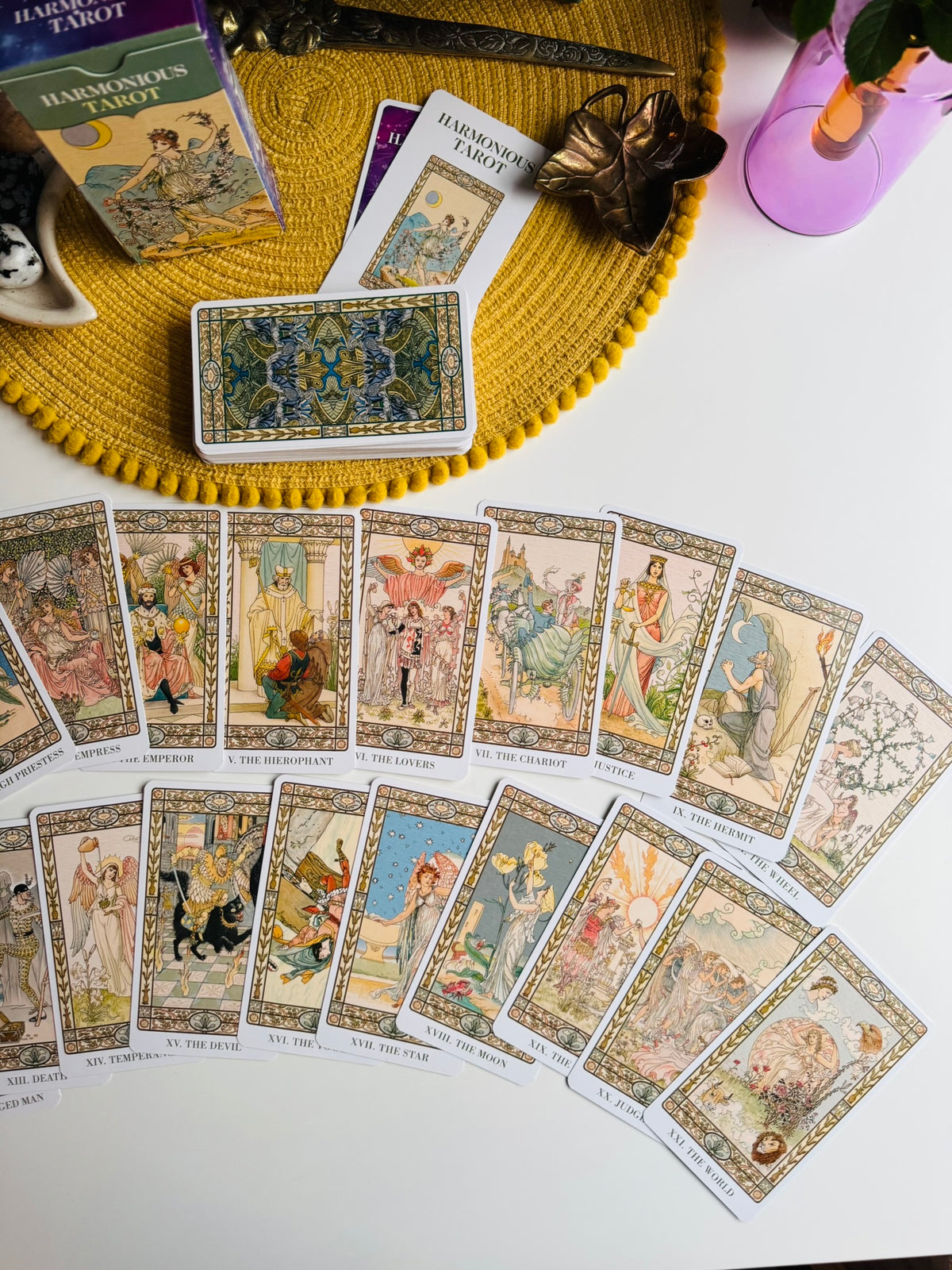 Harmonious Tarot Deck by Lo Scarabeo