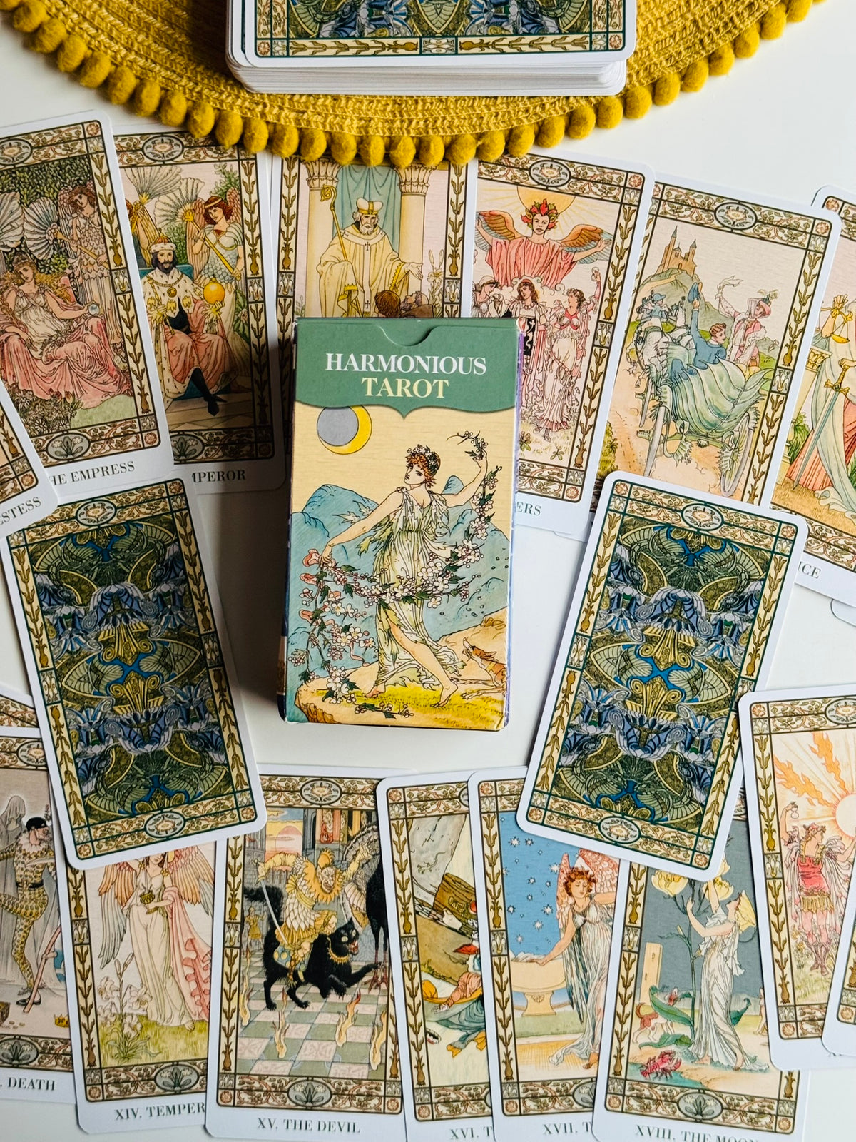 Harmonious Tarot Deck by Lo Scarabeo