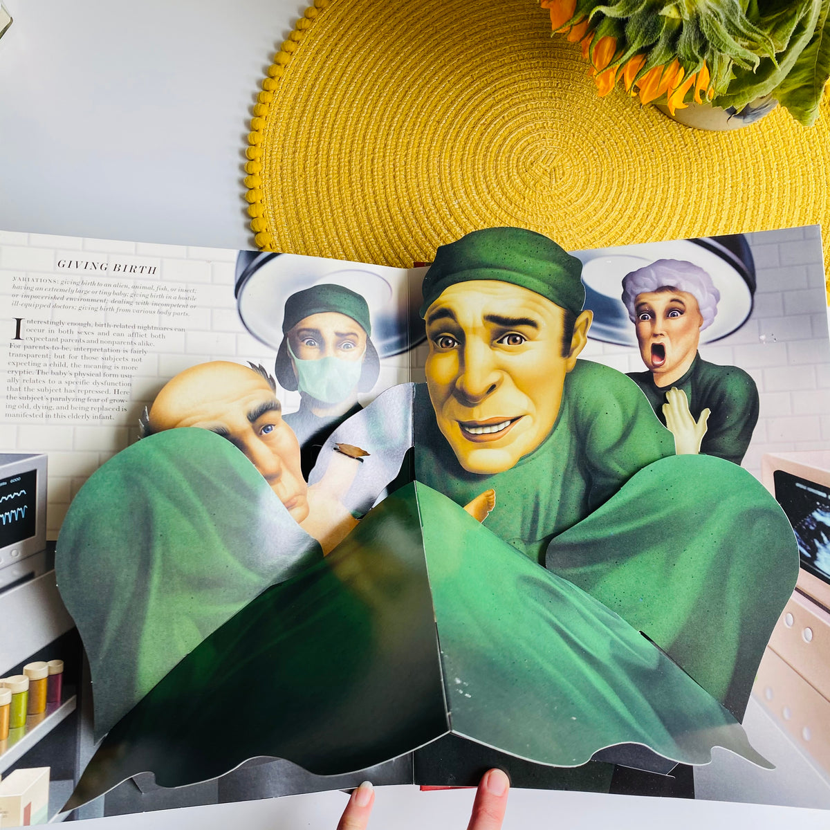 The Pop-Up Book of Nightmares by Gary Greenberg, Matthew Reinhart