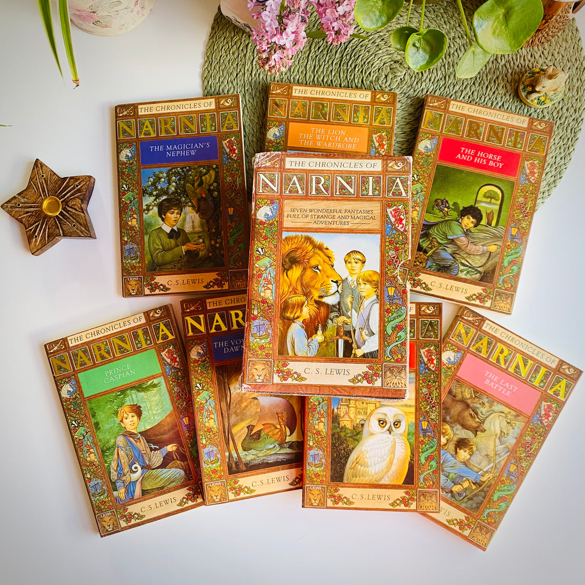 The Complete Box of Chronicles Of Narnia by C. S. Lewis, Narnia 7 Volumes, HarperCollins 2006