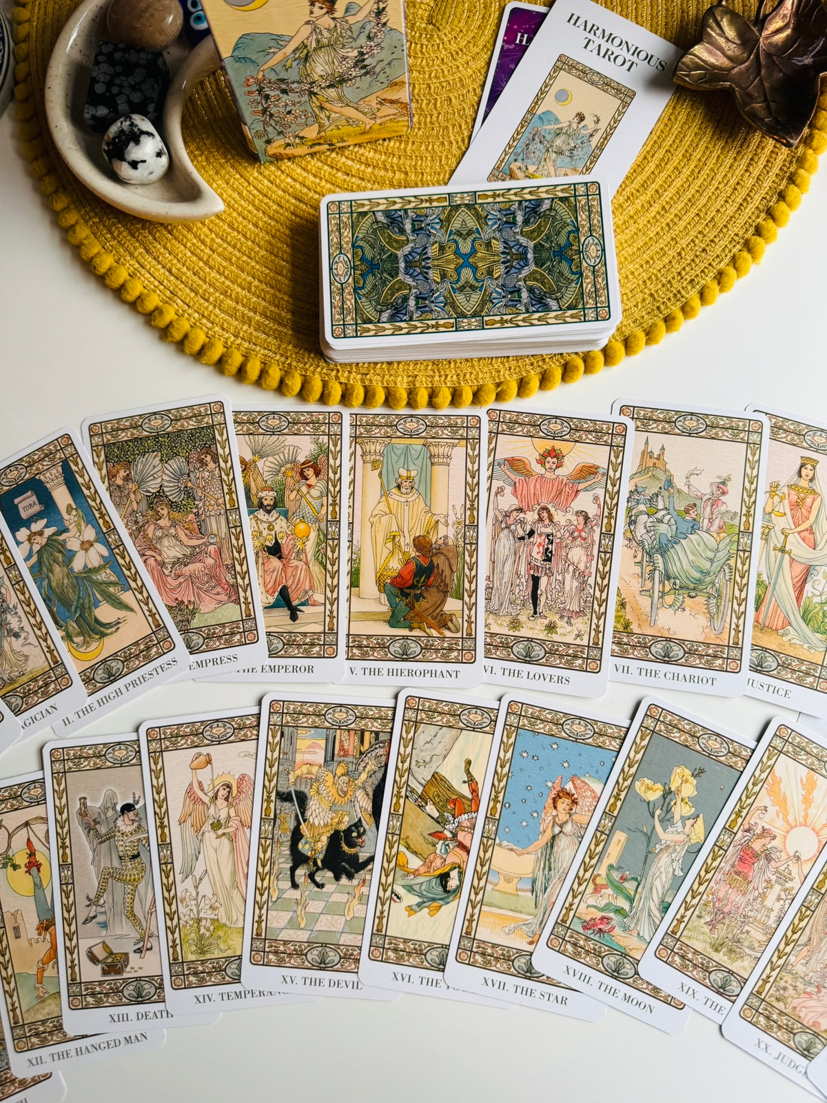 Harmonious Tarot Deck by Lo Scarabeo