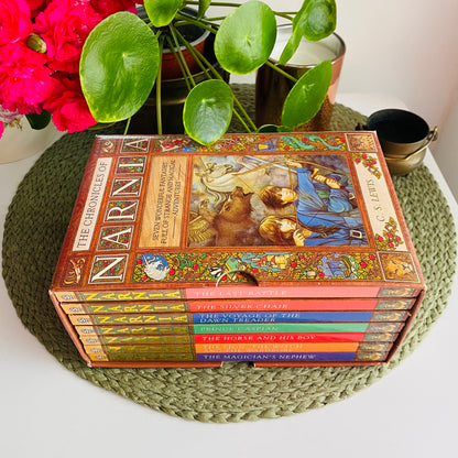 The Complete Box of Chronicles Of Narnia by C. S. Lewis, Narnia 7 Volumes, HarperCollins 2006