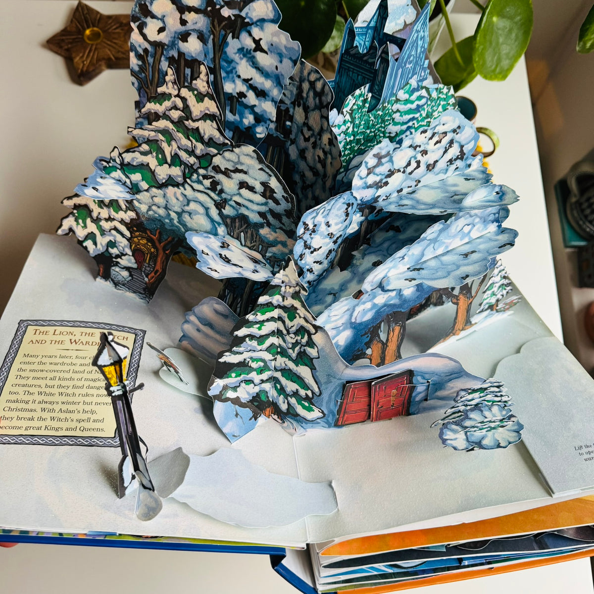 The Chronicles of Narnia Pop-Up Book by C. S. Lewis, Robert Sabuda