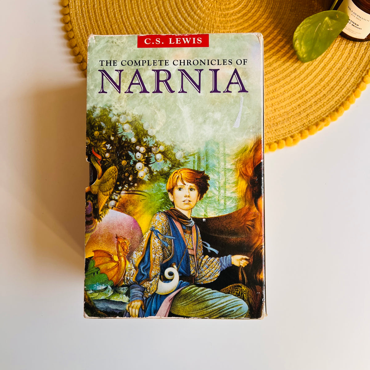Vintage The Chronicles of Narnia Seven Book Set, C S Lewis, Three-volume boxed set, 1999